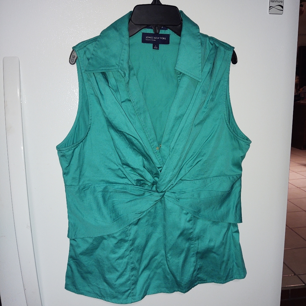 L Jones New York Aqua Stretch Blouse